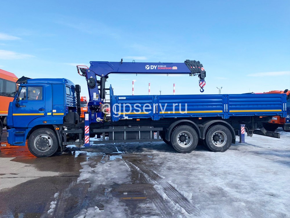 Автомобиль бортовой 438230 на шасси Камаз 65117-3010-48 с КМУ Dong Yang 1956